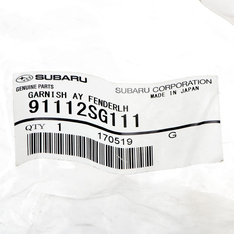 Subaru Garnish AY Fender LH