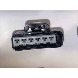 Delphi (12) DELPHI 15326900 6-WAY FEMALE CONNECTOR PA6 GB20 GF10