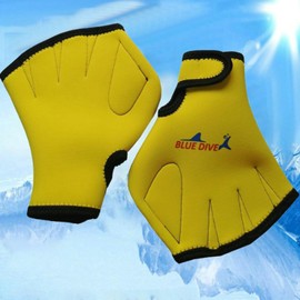 2 Pack Flexible Water Exercise Gloves Swimming and Diving Gloves Training Gloves for Pool and Beach Finger Swim