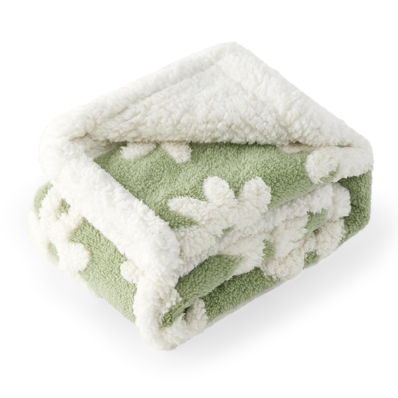 LE SURE Waterproof Dog Blanket for Medium Dogs - Washable