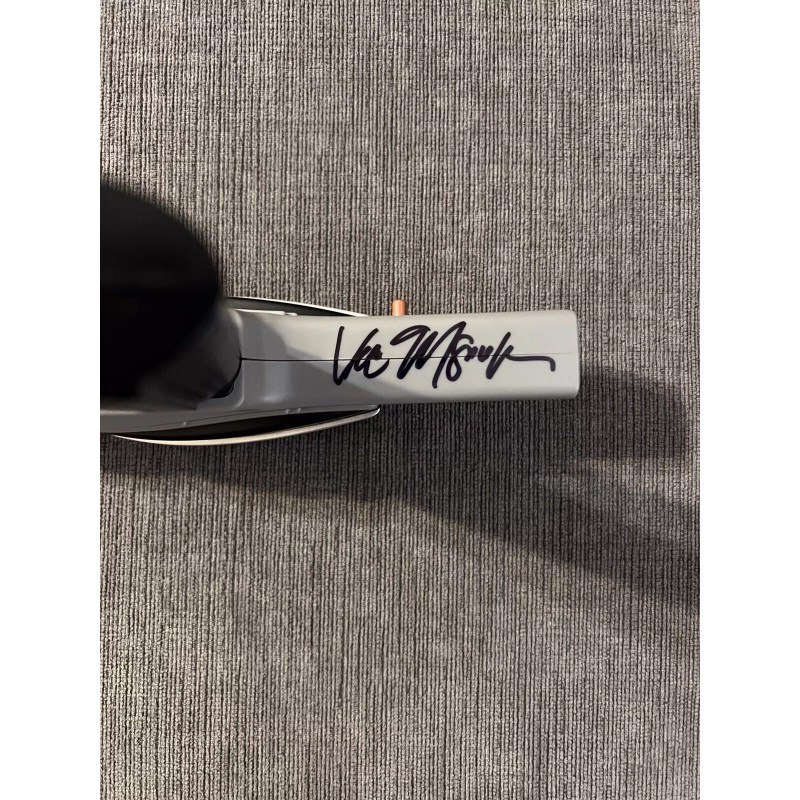 Star Trek Continues Phaser Vic Mignogna Captain Kirk Signed