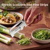 2027 NEW 3-in-1 Multifunctional Vegetable Peeler for Right Hand