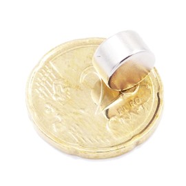 Aprilheld 25 Disc Magnets 8 x 5 mm N52 Strongest Class Neodymium Magnets Extra Strong Power Magnet for Notice Board, Whiteboard, Photo, Fridge Mini Magnetic Disc