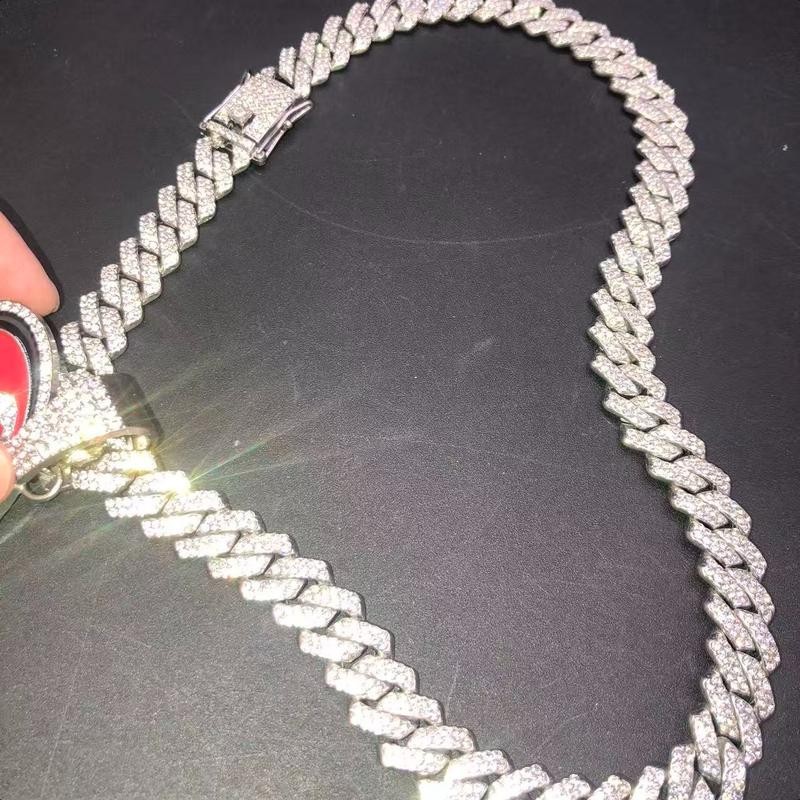 (S F) Oil Drip Pendant Necklace Cuban Chain Choke Chain