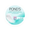 POND'S Light Moisturiser Non-Oily Fresh Feel With Vitamin E +