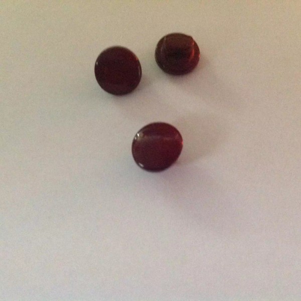 J's Button Hole NEW 25 3/8 INCH SHANK BUTTONS BURGANDY