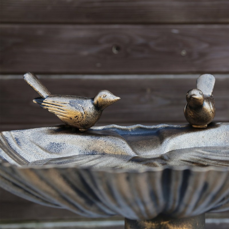 CLGarden 1552 Bird Bath VGT4, with Two Decorative Birds on