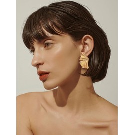 LILIE&WHITE Worn Gold Leaf Earrings Angel Wings Stud Earrings For Women Gold Stud Earrings Boho Earrings Bohemian Jewelry