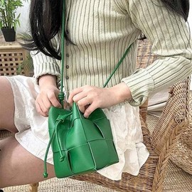 30022 CH Women's Mini Crossbody Bag - Unique Bucket Style Women's Square Green