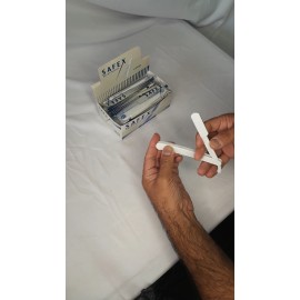 Barber razor, single use (box of 25)