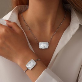 Kwkppz 2 Pcs Belt Buckle Initial Necklace Bracelet Jewelry Set for Women, 18K Gold/Silver Plated Belt Buckle Initial A-Z Necklace Bracelet Set Unique Western Style Jewelry Gifts (L)