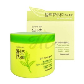 Skin soothing green tea massage cream moisturizes and comforts tired facial skin / 피부진정 녹차 마사지크림 얼굴 지친피부 촉촉하게 편안하게