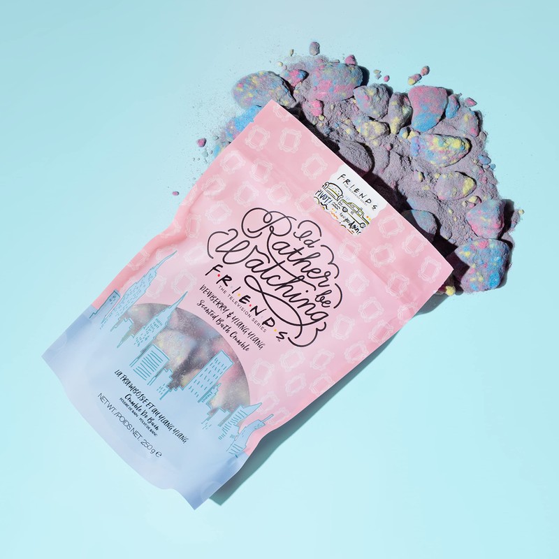 Paladone I'd Rather Be Watching Friends Beauty Bath Crumble, Dewberry