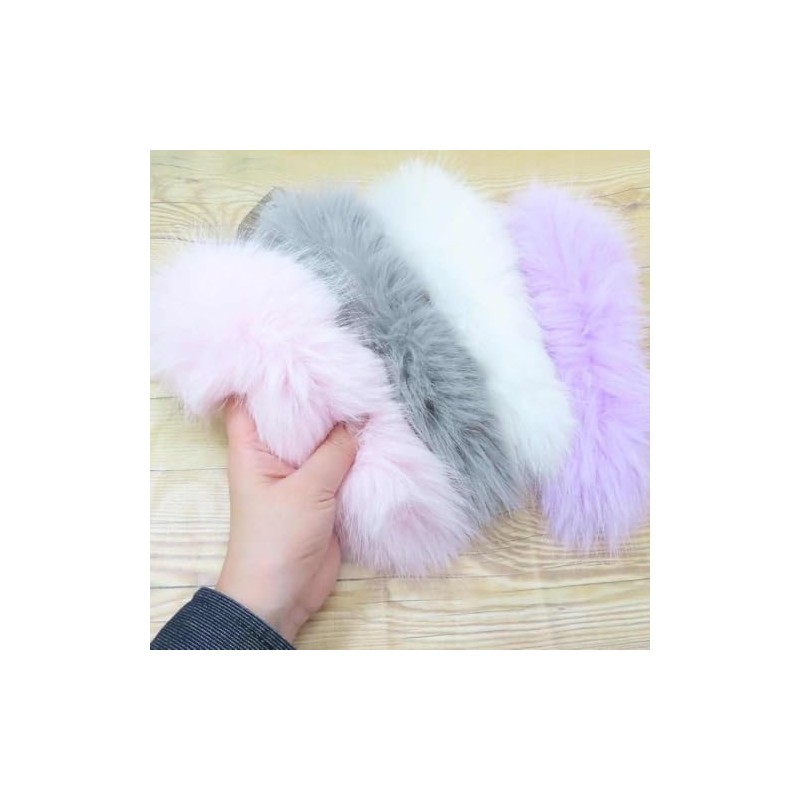 Kamio Japan Sanrio Chromi Key Ring Fur Key Chain/Gray