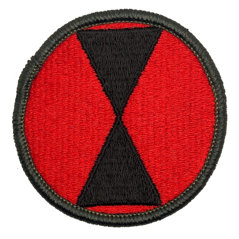 Bayonet Design - 7th Infantry Division Black & Red Shoulder