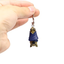 Hinge Head Hanging Bat, Hinge Decorative Topper, Miniature Magnetic Figurine Door Decor, Whimsical Quirky Home Decor, Bat Lover Gift, Cute Bat Decor (2 per Set)