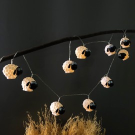 Cute Painted Sheep Night Light 1.65M 10LEDs Baa Baa Sheep Ornaments String Lights Lamb Fairy Light Battery Powered Indoor Farm Animal Party Children's Bedroom Christmas Decoration (Black Face Sheep)
