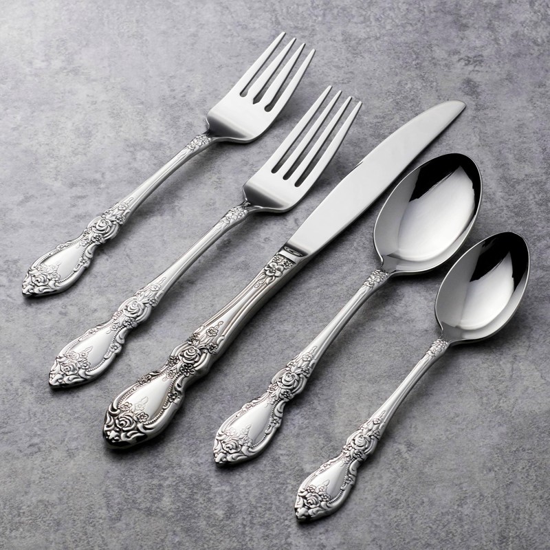Oneida Wordsworth Flatware 45 pieces (Service for 8)
