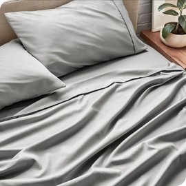 Queen Size Bedding Set | 4 Piece Bed Sheet Set | Easy Fit Deep Pockets Elastic Sheet with Flat Sheet & Pillowcases| Extra Soft & Wrinkle Free Sheets | Shrinkage & Fade Resistant [Light Gray]