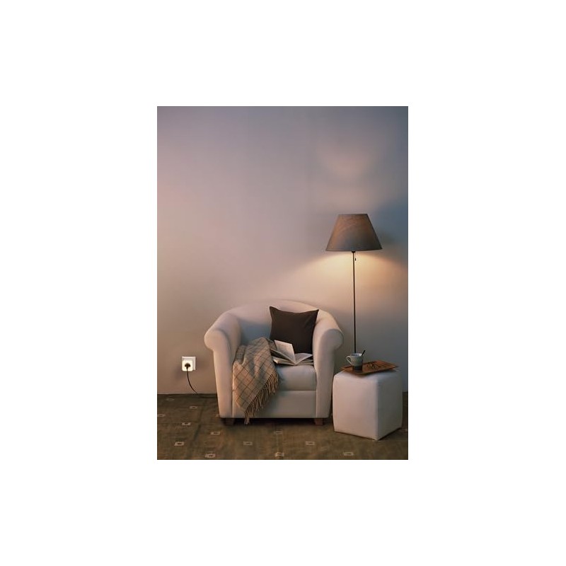 LEDVANCE Smart Socket with Integrated Night Light Controllable via WiFi
