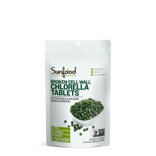 Sunfood Chlorella Tablets | Chlorophyll Rich | Broken Cell Wall | Blue Green Algae | Organic & Non GMO | Natural & Vegan | 100% Pure | 2 oz | 225 Tablets | 250 mg per Tablet