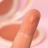 Neve Cosmetics Kompaktpuder mit integriertem Spiegel Flat Perfection, glättet und