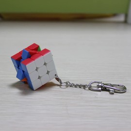 Oostifun MoYu Cubing Classroom Meilong 35 mm Key Ring 3 x 3 x 3 Cube 3 x 3 Mini 35 mm Magic Puzzle Toy Cube Stickerless with Keyring