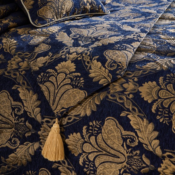 Paoletti Shiraz Runner, Navy, 33 x 230cm