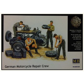 1/35 "German Motorcycle Repair Crew" - 4 Figures Set