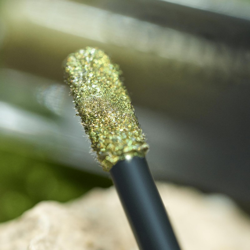 Catrice MYSTIC FOREST Metallic Liquid Eyeshadow, No. C03, Green, Long-Lasting,