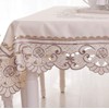 Lelehome Mantel de encaje crema con bordado de flores marrón,