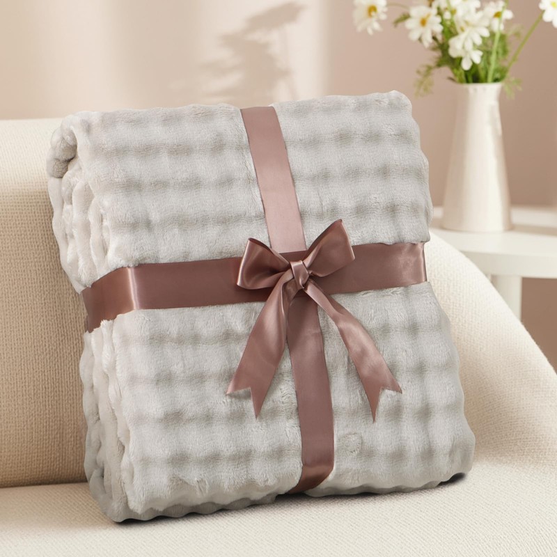 RUIKASI Fleece Throw Blanket for Sofa - Beige Single Fluffy