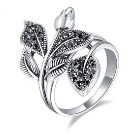 Vintage Style Leaf Ring with Black Rhinestones, Silver-Plated Copper Alloy, 20mm x 32mm (7)