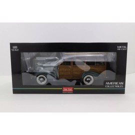 SunStar 1948 Chrysler Town and Country Model car Die-cast 1:18 Scale