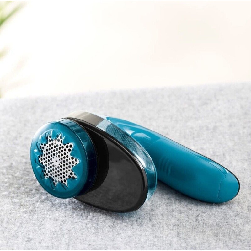 Rowenta Portable Lint Remover Shaver with Adjustable Shave, Blue. B10