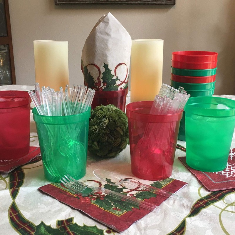 Rolling Sands 16 oz. Reusable Plastic Stadium Cups, 8 Pack,