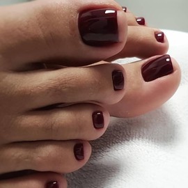 KQueenest Burgundy Red Toe Press on Nails Short Square, Glossy Pure Soft Gel Fake Toe Nails Press on, Natural Fit Glue on Toe nails for Women, Reusable Toe Acrylic Nails for Summer Decoration 24 Pcs