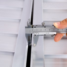 Foldable Wheelchair Ramp, HomVent 600 Lbs Capacity Foldable Aluminum Anti-Slip Wheelchair Ramp Portable Ramp Scooter Ramps with Handle for Home, Steps, Stairs, Doorways