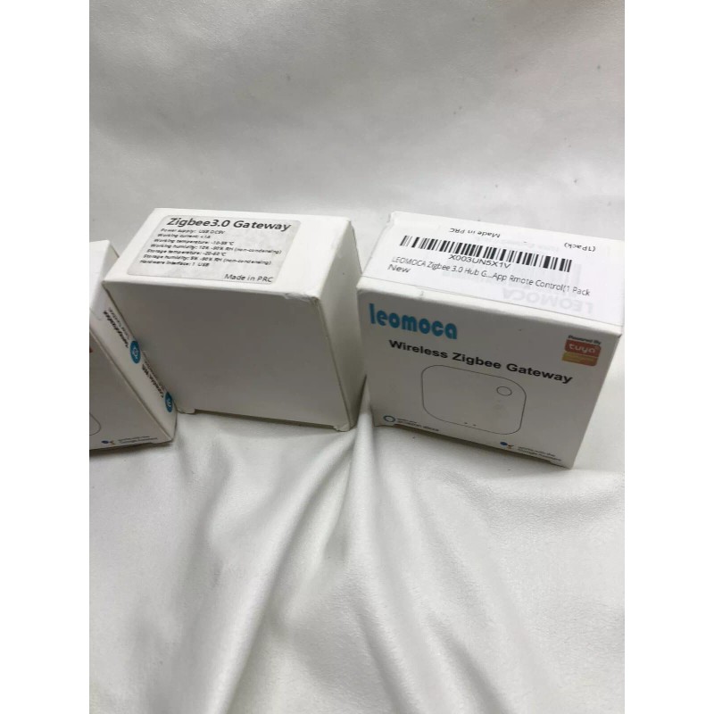 LEOMOCA Tuya Zigbee 3.0 Hub Gateway-WiFi Smart Home Bridge Wireless