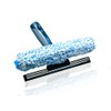 Cleaning like the professional pullers and window wipers in one,