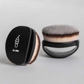 All Over Brush – Brocha ovalada multiusos para base, blush o contorno en crema | Fibras sintéticas ultrasuaves | Brocha de maquillaje multiusos