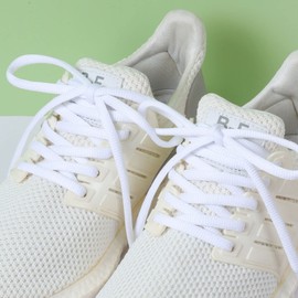 Stepace 2 Pairs of 6 mm Round Shoelaces for Trainers 60 cm - 200 cm Length 18 Coloured Oval Shoelaces, White (white)