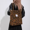Svnqney Women's Tote Bag, Leopard pattern, L