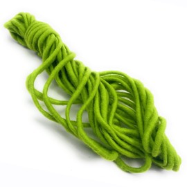Marzoon Narrow Felt Ribbon - Narrow Decorative Felt Ribbon, 0.5 x 1000 cm, Light Green, for Decoration and Craft Projects - Felt Cord