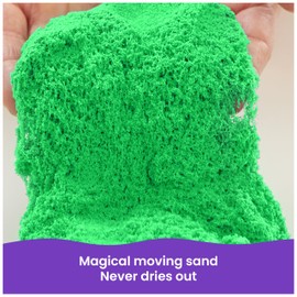 Kinetic Sand, 2.5lbs Green Play Sand, Moldable Sensory Toys for Kids, Resealable Bag (Packaging May Vary), for Ages 3 and up
