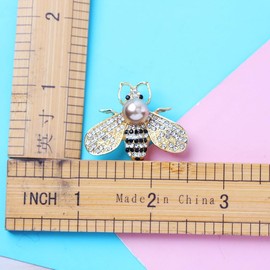 SHIDXIB 2Pcs Fashion Rhinestone Leopard Brooch and Crystal Bee Brooches Insect Animal Pin Brooch Pin Accessories