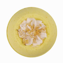accentra handgefertigte Badebombe MY BATH mit Verzierung, für alle Hauttypen, Naturkosmetik, mit pflegender Sheabutter und handgefertigt in Deutschland, Motiv/Duft: Ringelblume