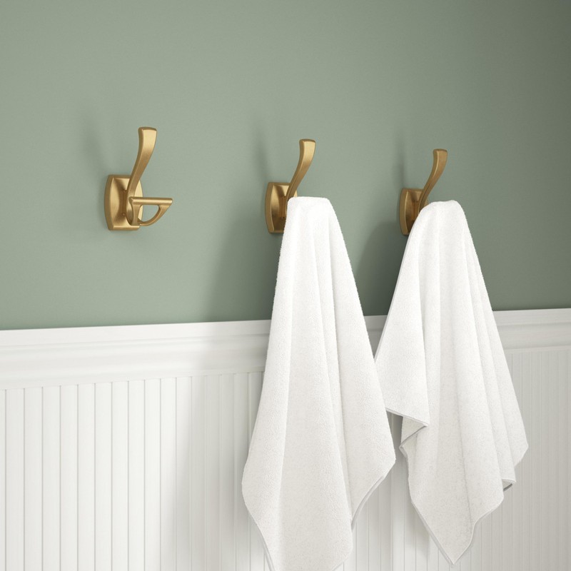 Delta DAN35-BB Dansant Hook, Brushed Brass