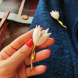 Inateannal Tulip Flower Enamel Brooch Pin Elegant Magnolia Lapel Pin Shawl Buckle Corsage Large Scarf Pin Costume Jewelry for Women Girls