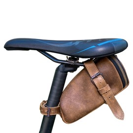 Hide & Ride, Bolsa para debajo del asiento para bicicleta, hecha a mano de cuero de grano completo, organizador multifuncional para viajeros, bolsa de accesorios, artículos esenciales para motociclista, marrón bourbon